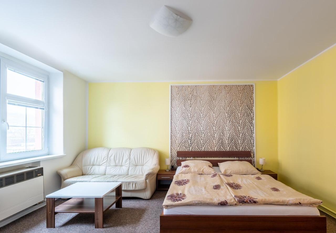 Lena Apartment Decin Exterior photo